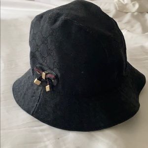Gucci Bucket Hat⭐️💯